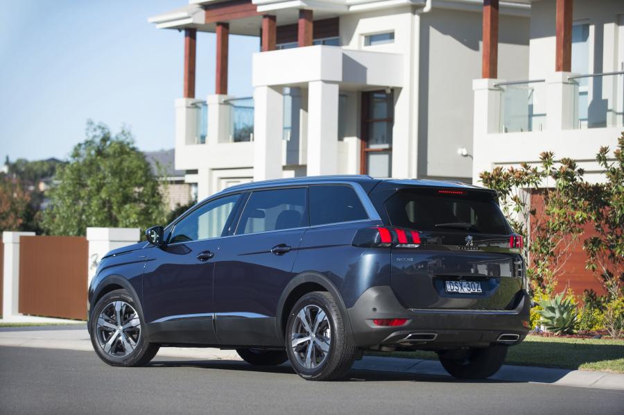  Peugeot 5008 GT Line 2018 года  (AU) (фото 4 из 8)